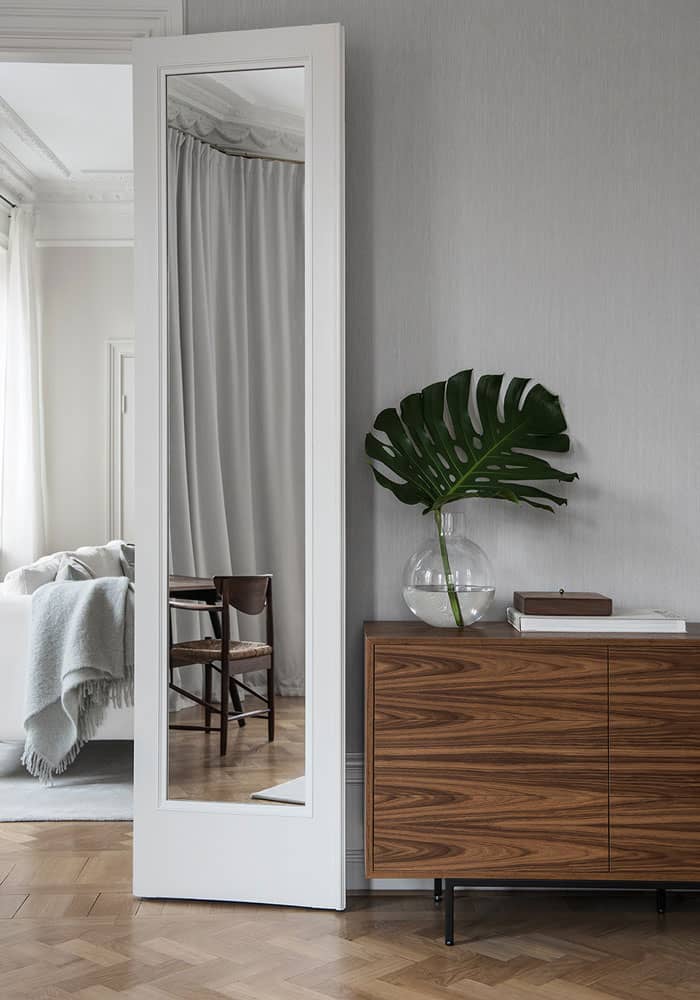 Elegant-home-of-interior-designer-Louise-Liljencrantz-3-2